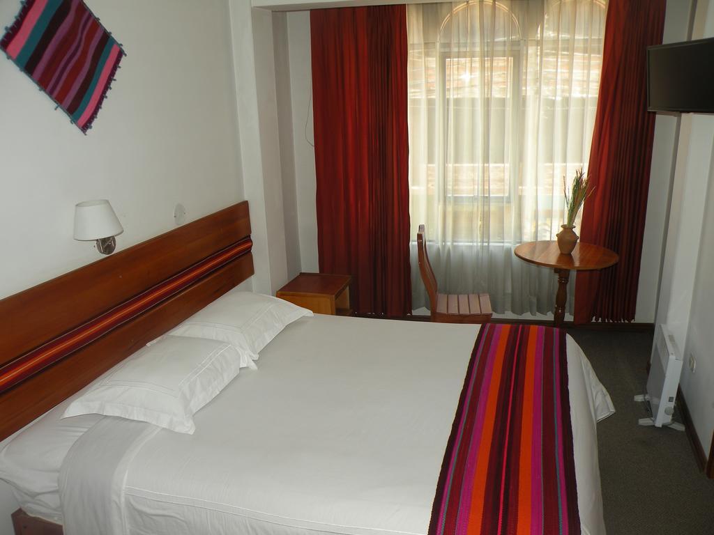 Cantuta Inn ปูโน ภายนอก รูปภาพ