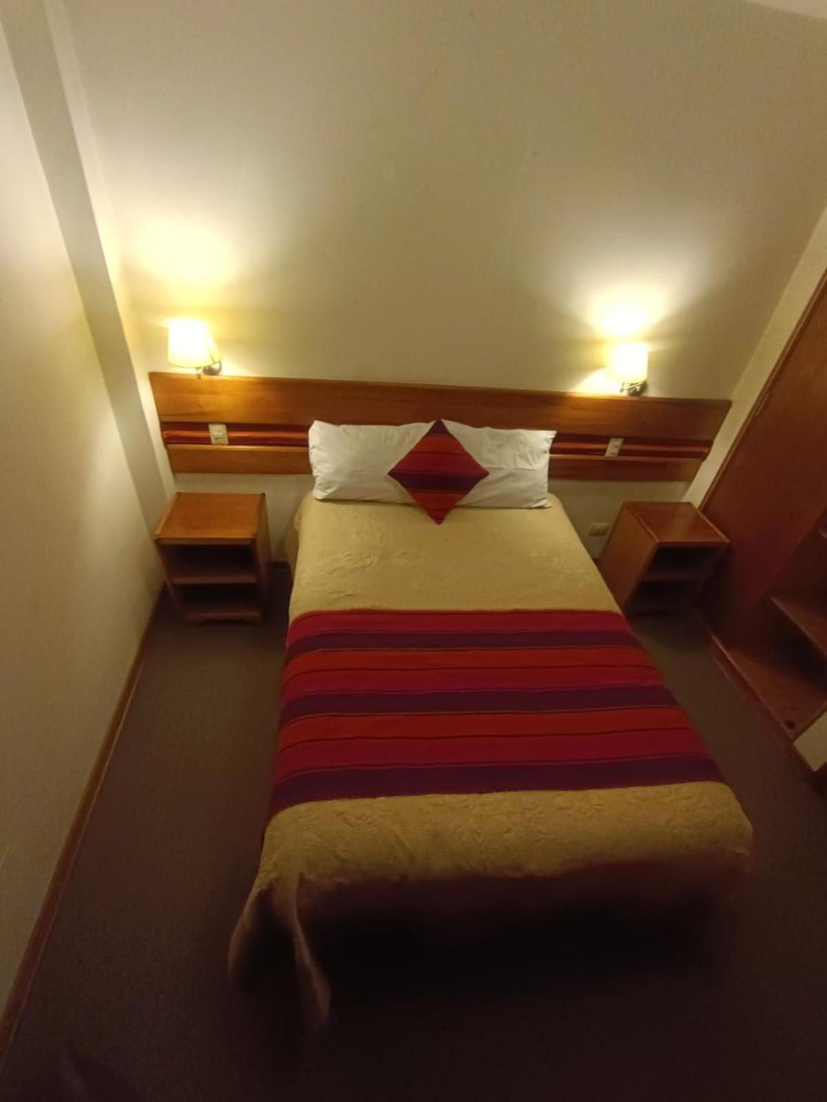 Cantuta Inn ปูโน ภายนอก รูปภาพ