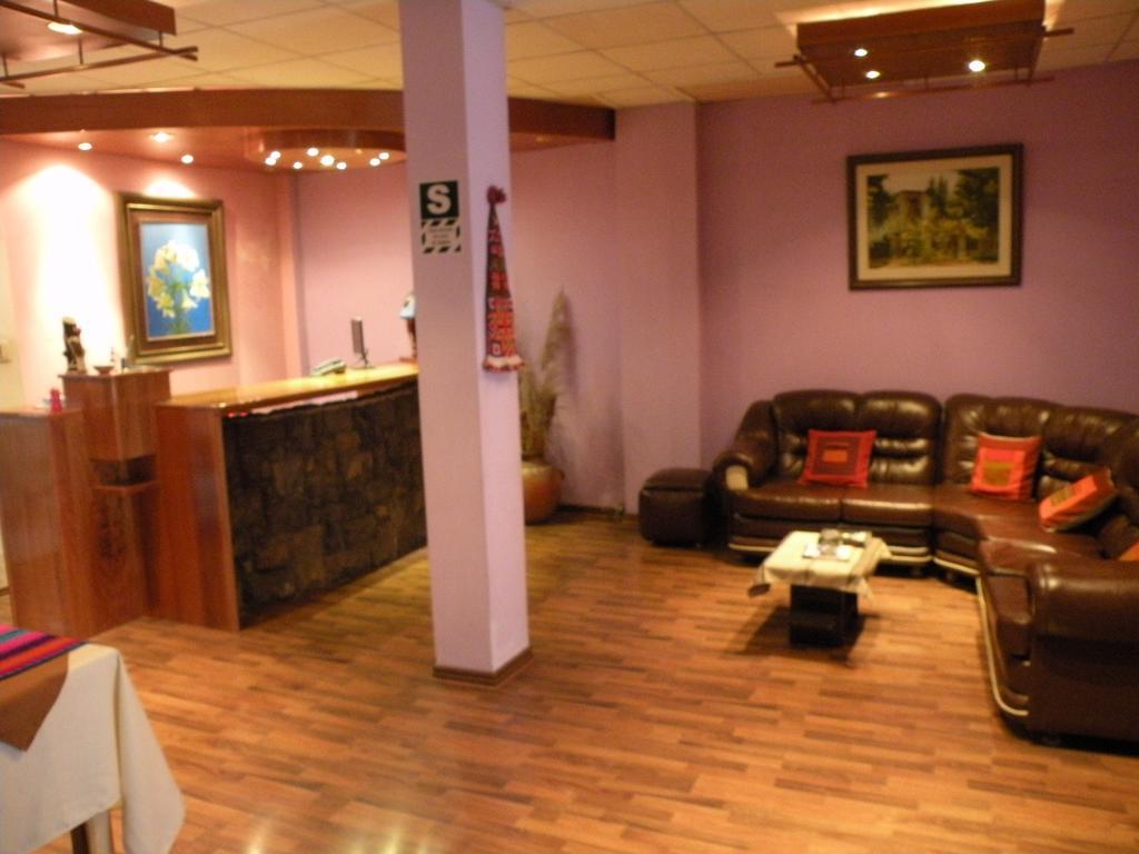 Cantuta Inn ปูโน ภายนอก รูปภาพ