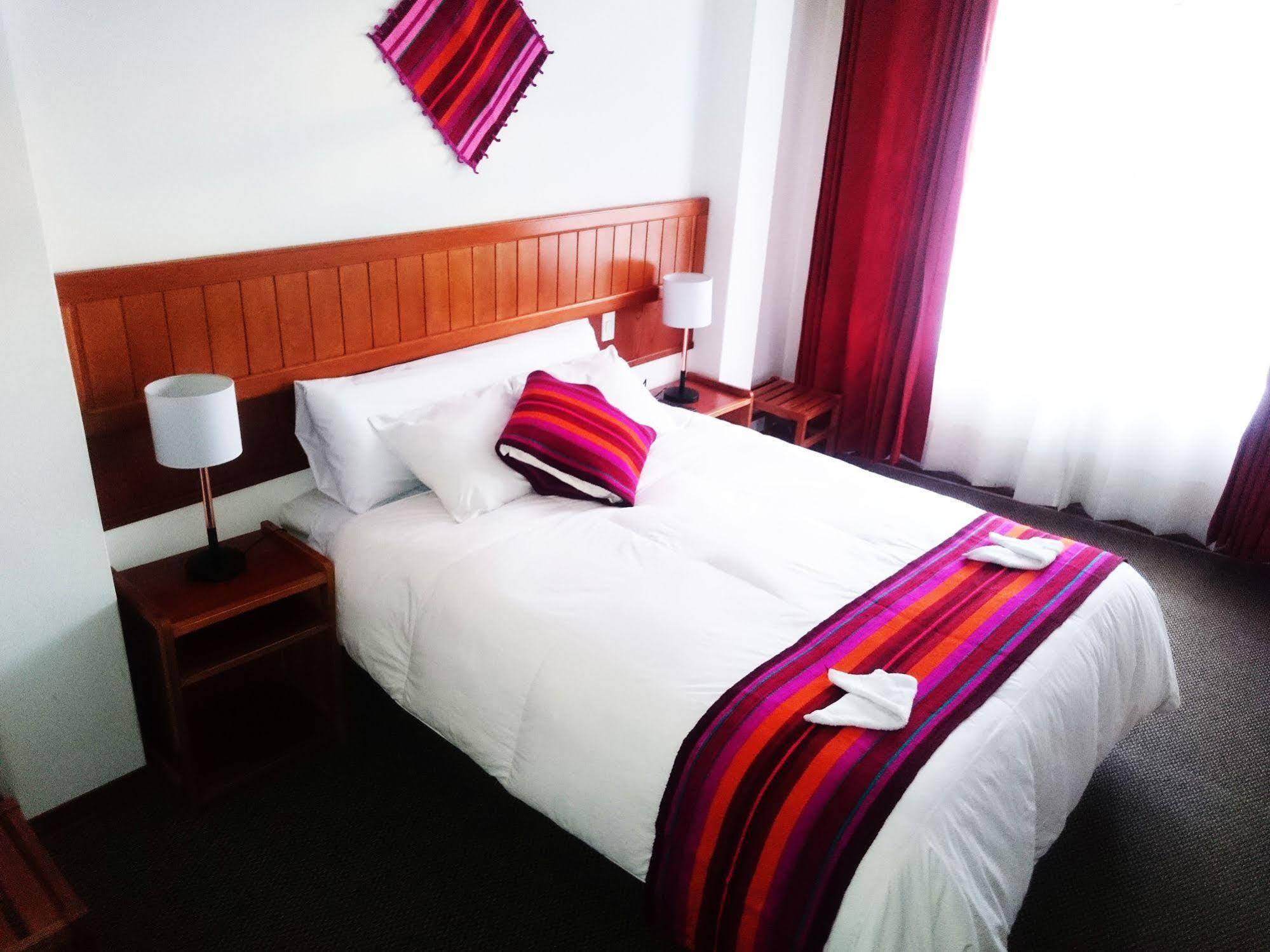 Cantuta Inn ปูโน ภายนอก รูปภาพ