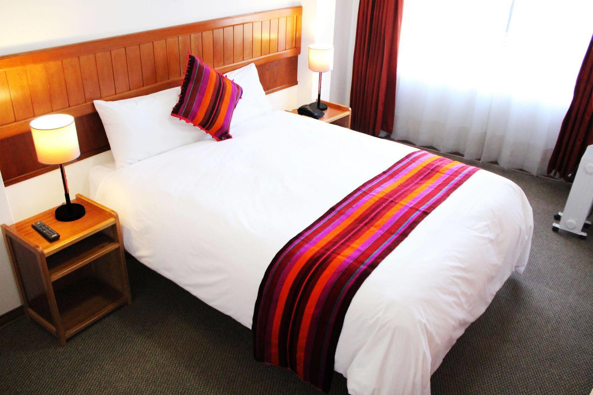Cantuta Inn ปูโน ภายนอก รูปภาพ